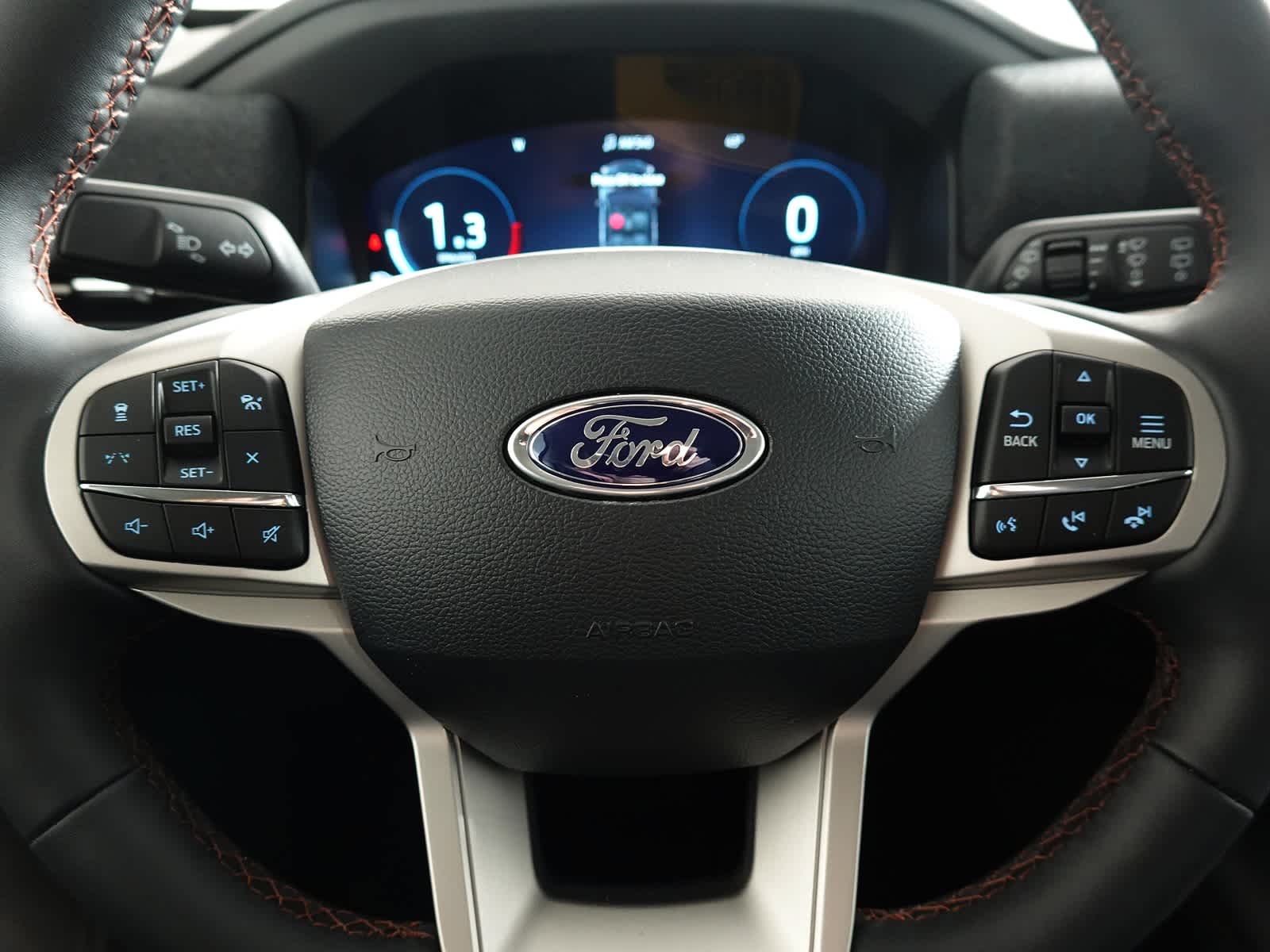 2026 Ford Explorer Active w/100A Pkg