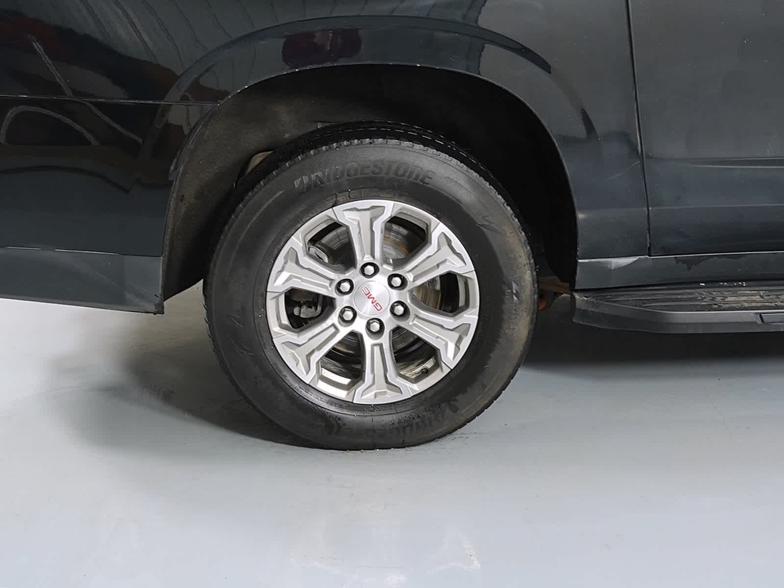 2022 GMC Yukon XL SLE